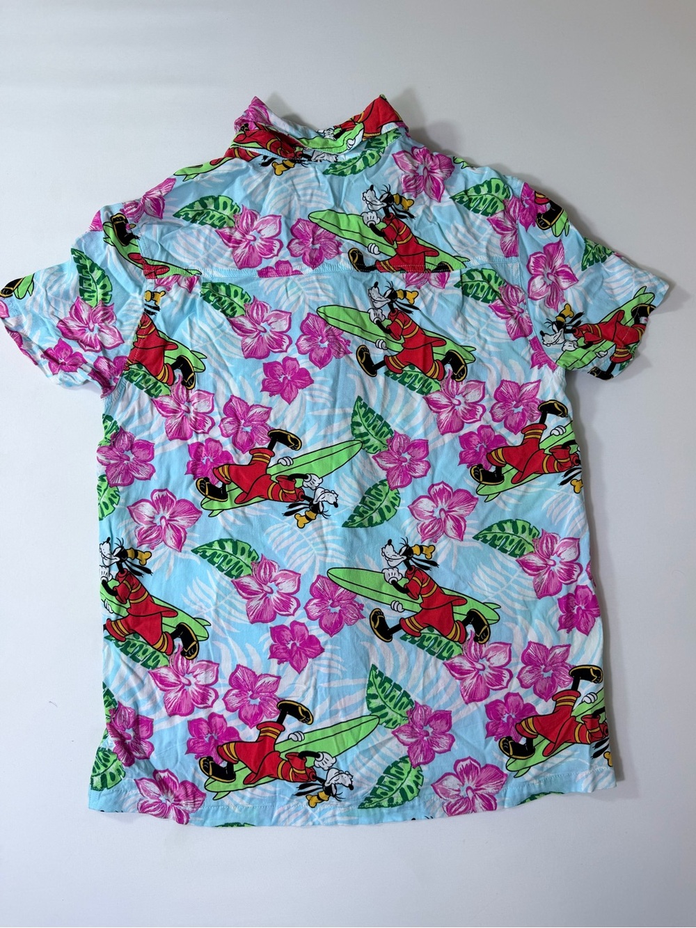Disney Men’s Light Blue Hawaiian Shirt with Pink Floral & Red Goofy Print Medium - Picture 6 of 6